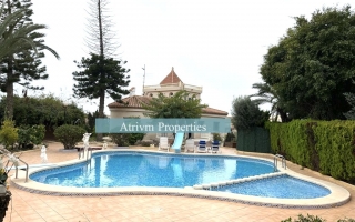 Chalet - Location - Orihuela Costa - La Zenia