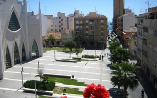 Apartamento - Alquiler larga estancia - Torrevieja - Torrevieja