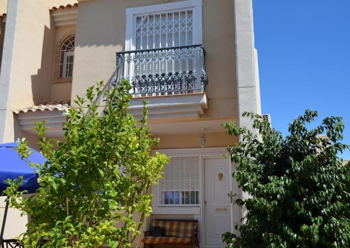 Segunda Mano - Chalet semi detached - Guardamar del Segura